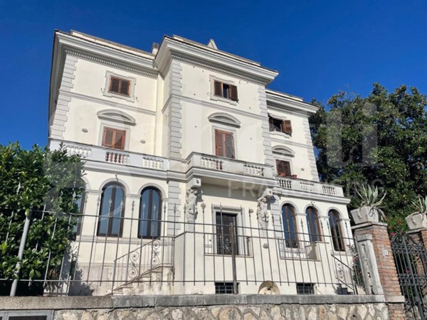 appartamento in vendita ad Orte in zona Orte Scalo