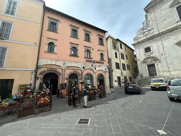 ufficio in vendita ad Orte