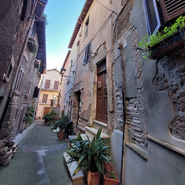 casa indipendente in vendita ad Orte