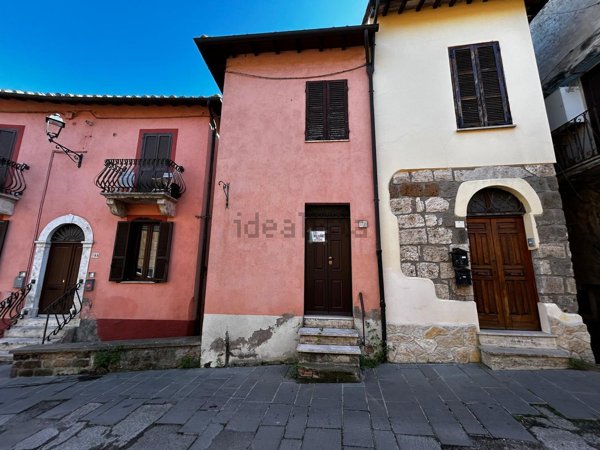 appartamento in vendita ad Orte