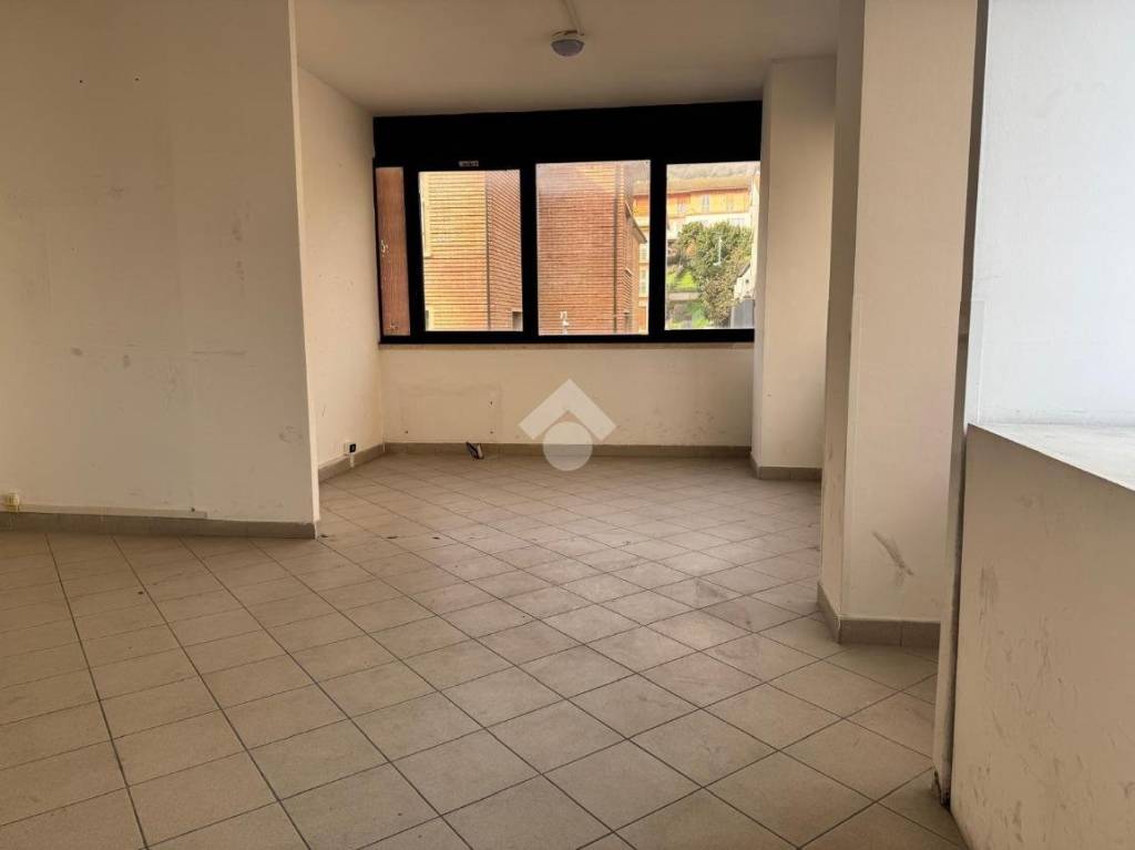 appartamento in vendita ad Orte in zona Orte Scalo