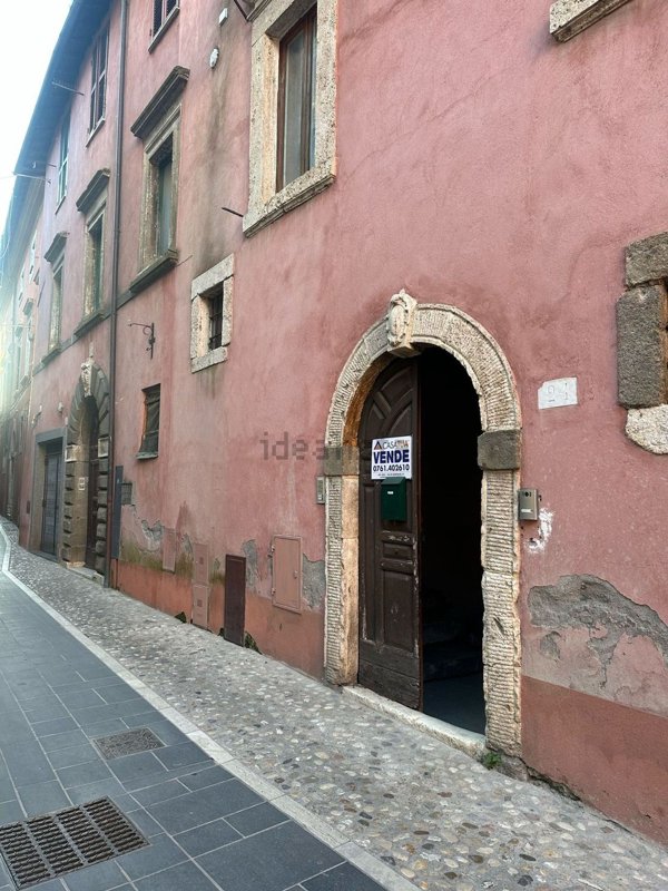 appartamento in vendita ad Orte