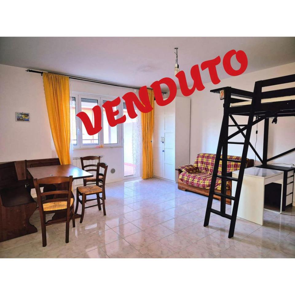 appartamento in vendita ad Orte in zona Orte Scalo