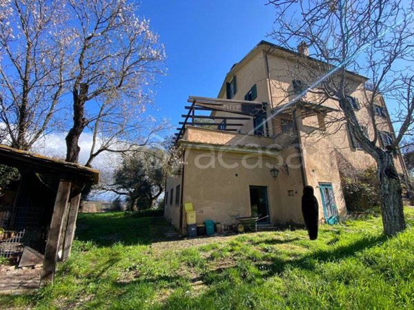 casa indipendente in vendita ad Orte
