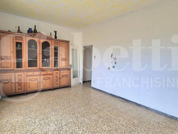 appartamento in vendita ad Orte in zona Orte Scalo