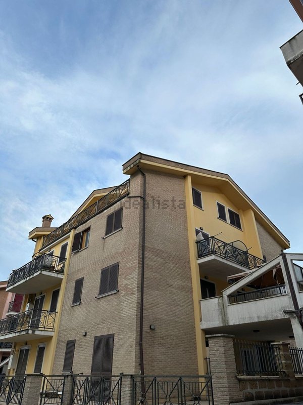 appartamento in vendita ad Orte