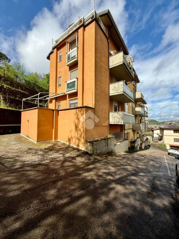 appartamento in vendita ad Orte in zona Orte Scalo