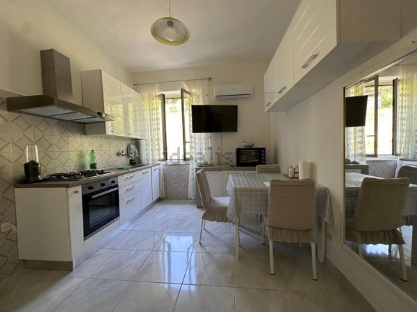 appartamento in vendita ad Orte in zona Orte Scalo