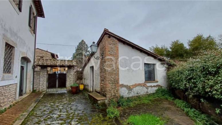 appartamento in vendita ad Orte