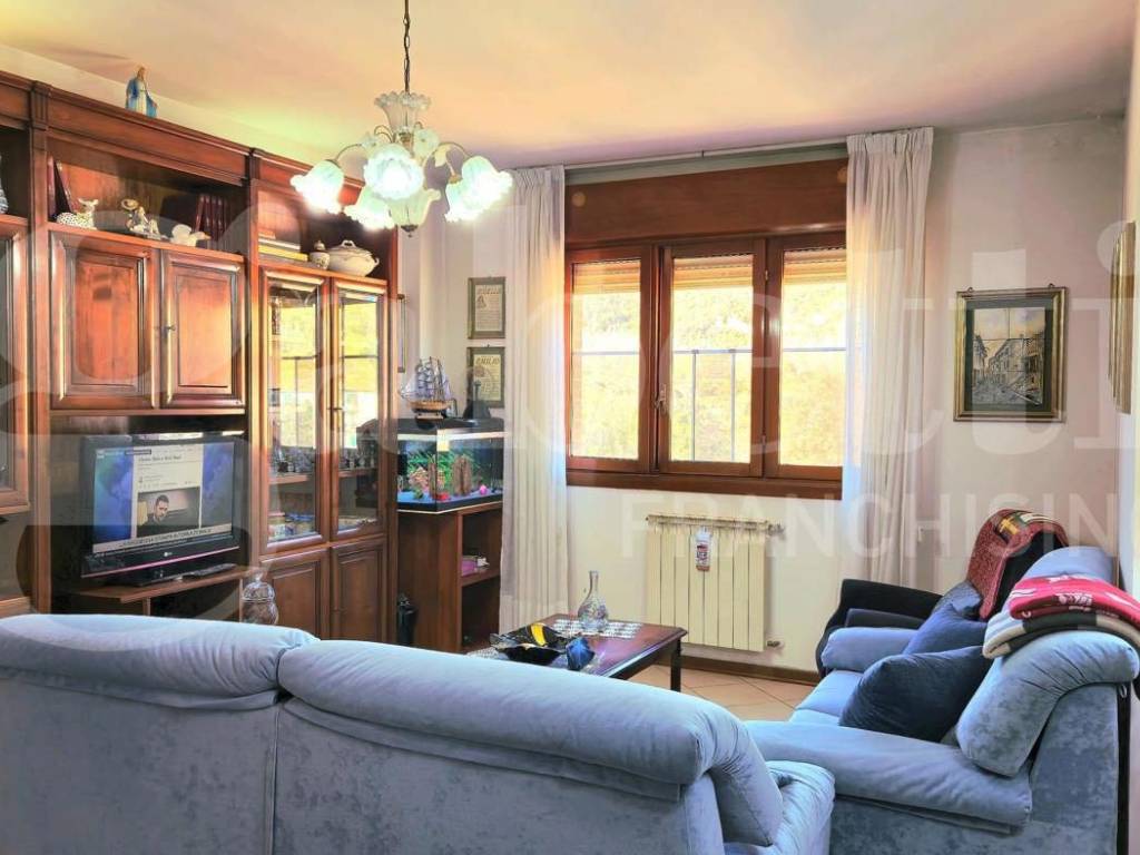 appartamento in vendita ad Orte in zona Orte Scalo