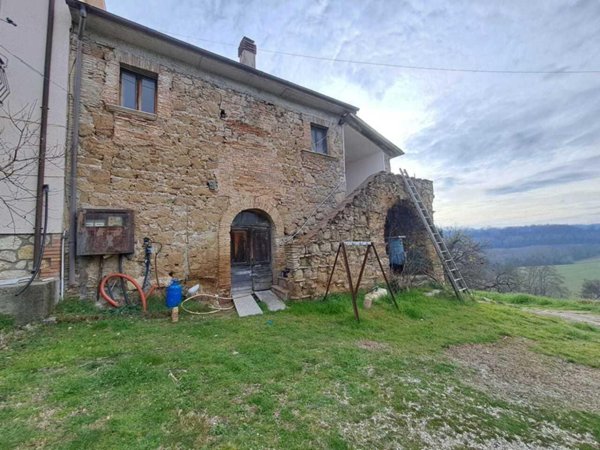 casa indipendente in vendita ad Orte