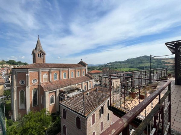 appartamento in vendita ad Orte in zona Orte Scalo