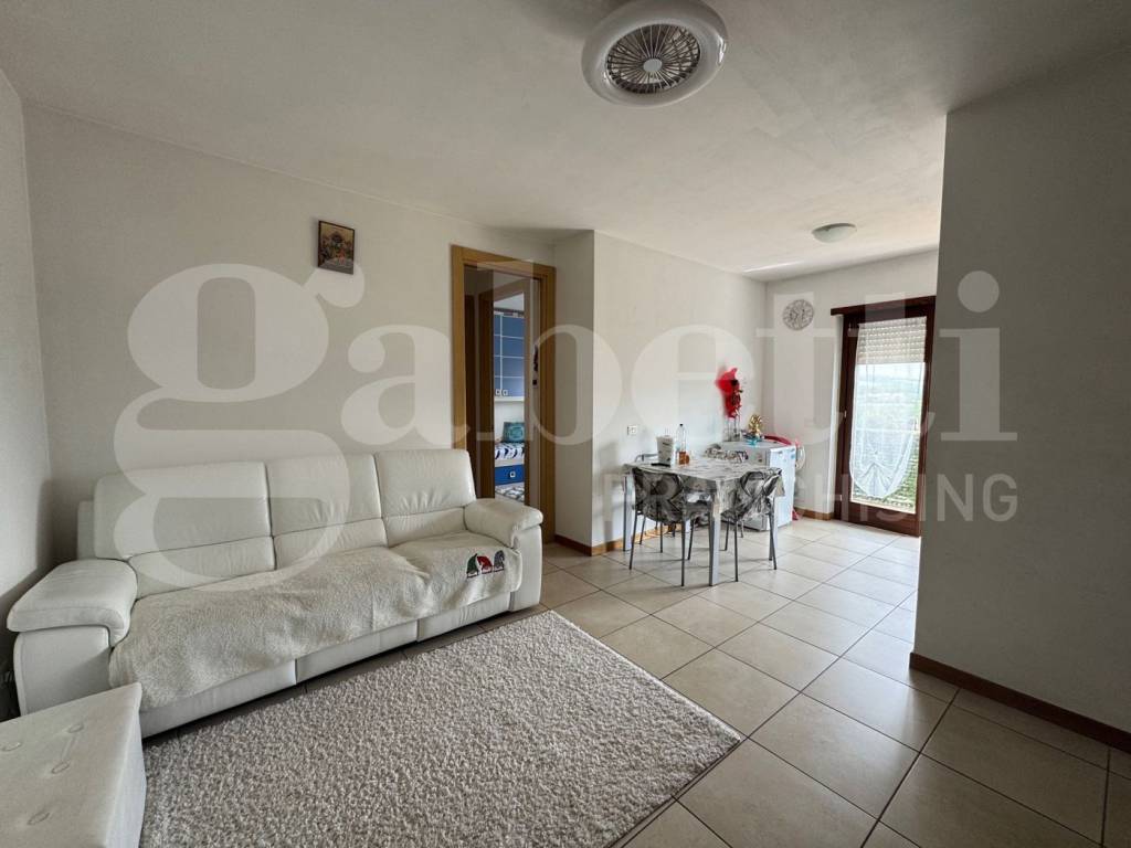 appartamento in vendita ad Orte in zona Orte Scalo