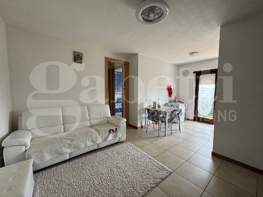 appartamento in vendita ad Orte in zona Orte Scalo