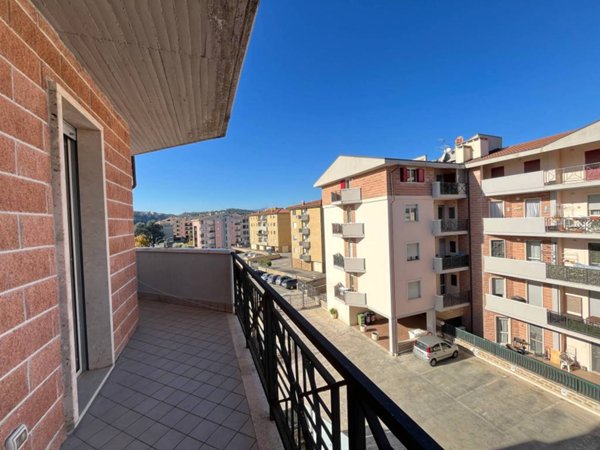 appartamento in vendita ad Orte