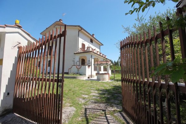 casa indipendente in vendita ad Orte