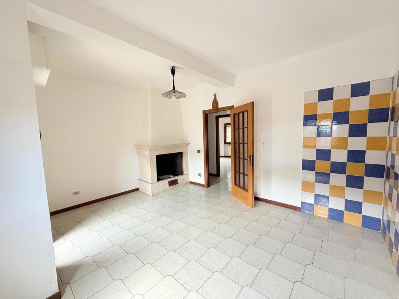 appartamento in vendita ad Orte