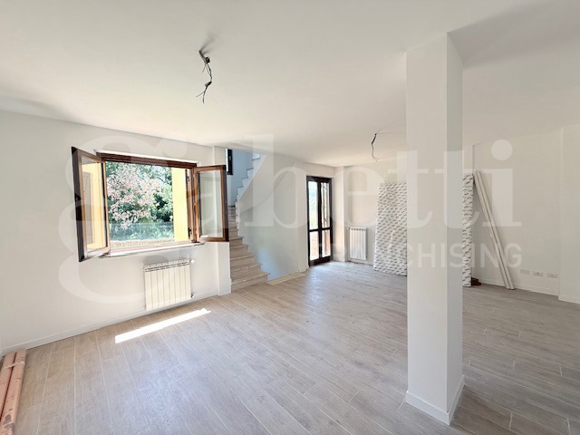 casa indipendente in vendita ad Orte