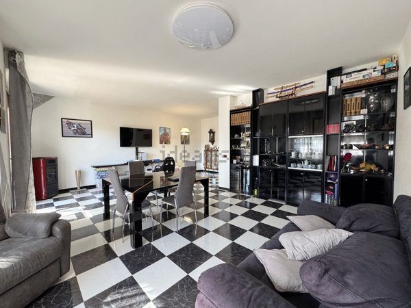 casa indipendente in vendita ad Orte