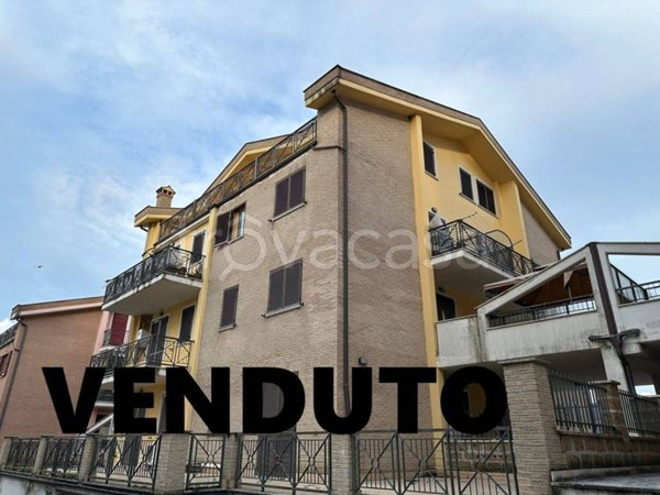 appartamento in vendita ad Orte in zona Orte Scalo