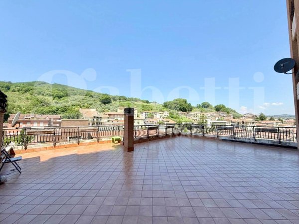 appartamento in vendita ad Orte in zona Orte Scalo