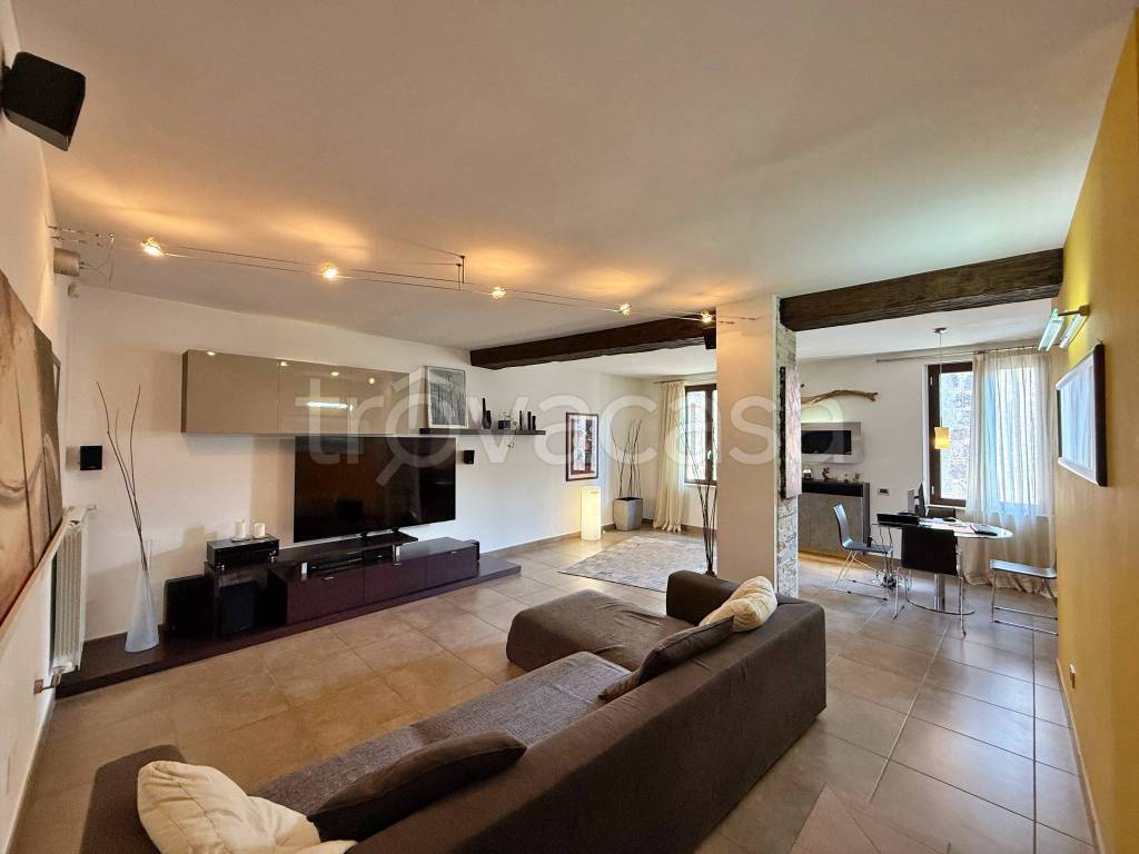 appartamento in vendita ad Orte