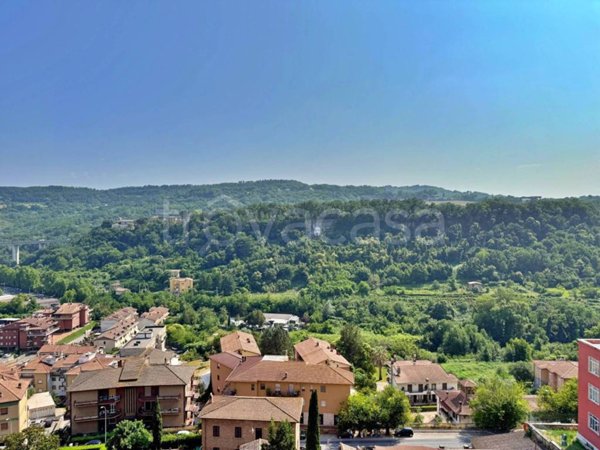 appartamento in vendita ad Orte