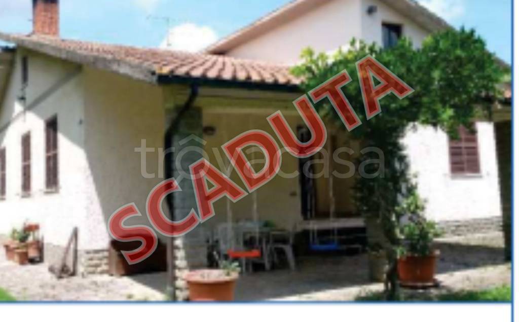 appartamento in vendita ad Orte in zona Orte Scalo