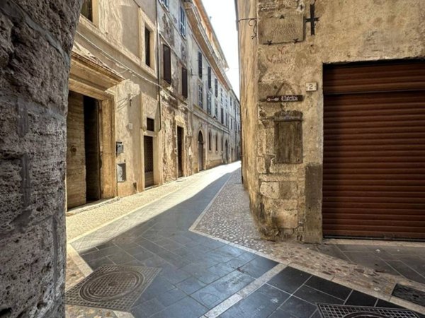 appartamento in vendita ad Orte