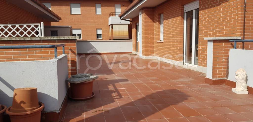 appartamento in vendita ad Orte in zona Orte Scalo