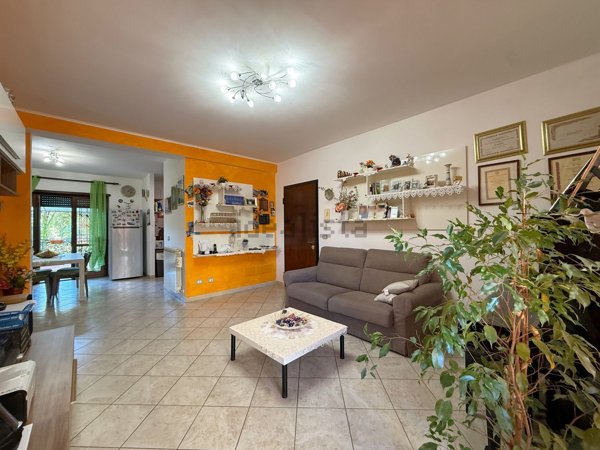 appartamento in vendita ad Orte