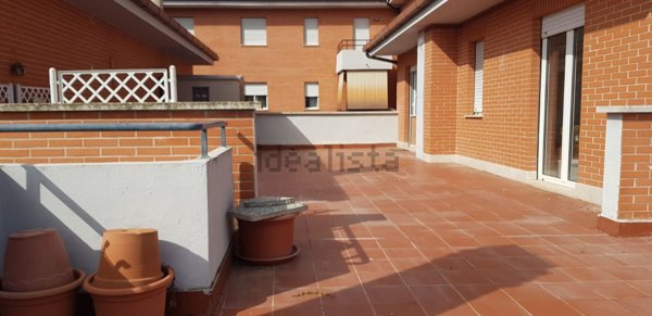 appartamento in vendita ad Orte in zona Orte Scalo