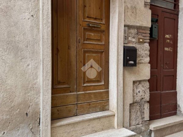 appartamento in vendita ad Orte