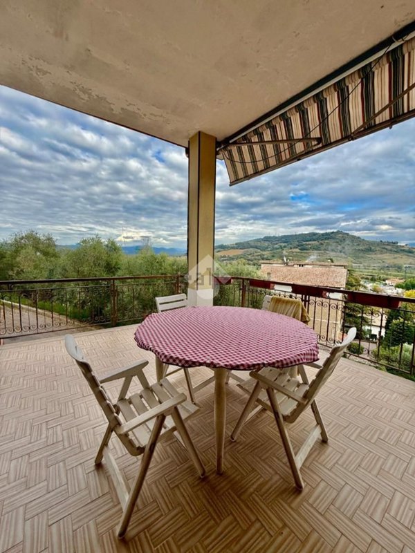 appartamento in vendita ad Orte in zona Orte Scalo