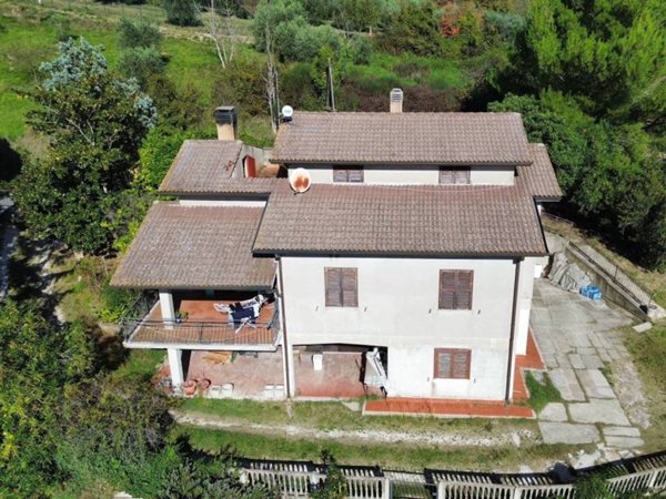casa indipendente in vendita ad Orte