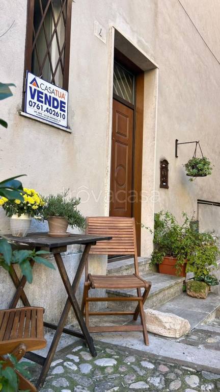 casa indipendente in vendita ad Orte