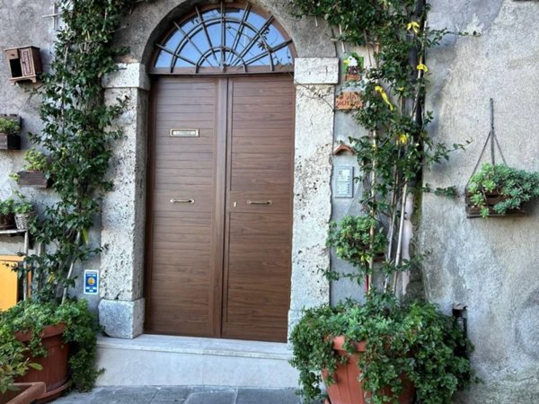 appartamento in vendita ad Orte