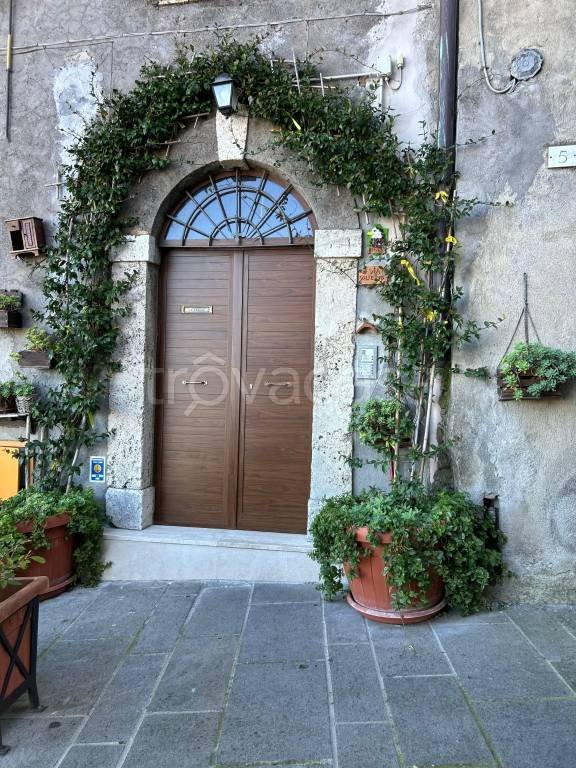 appartamento in vendita ad Orte