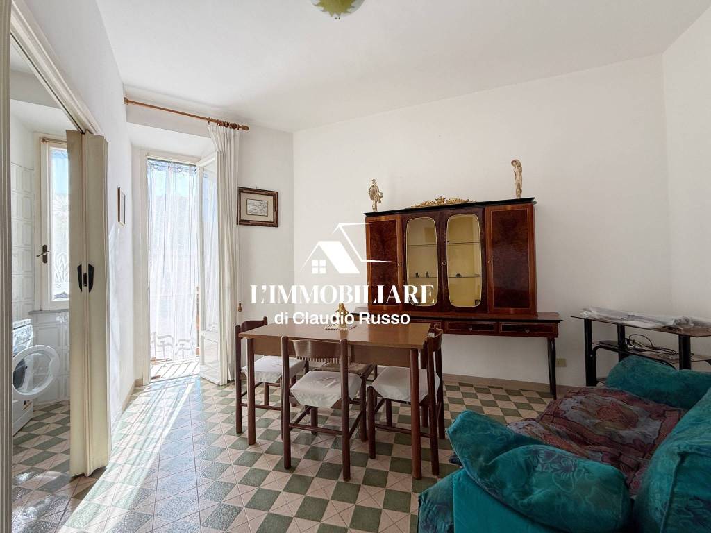 appartamento in vendita ad Orte in zona Orte Scalo