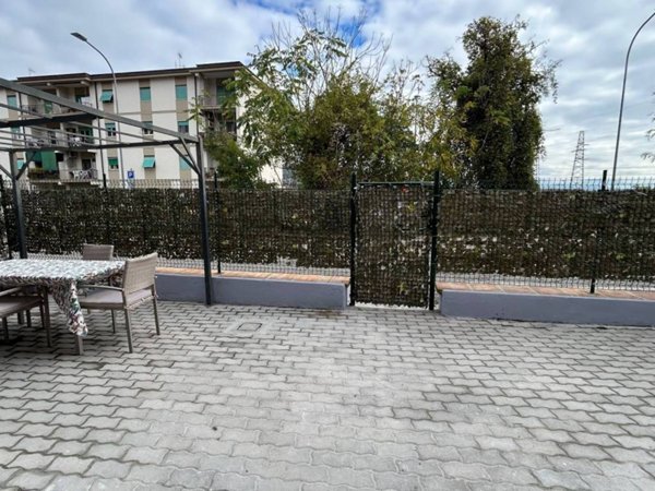 appartamento in vendita ad Orte in zona Orte Scalo