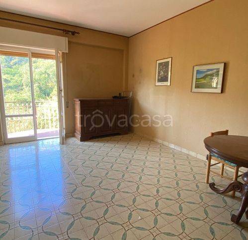 appartamento in vendita ad Orte in zona Orte Scalo