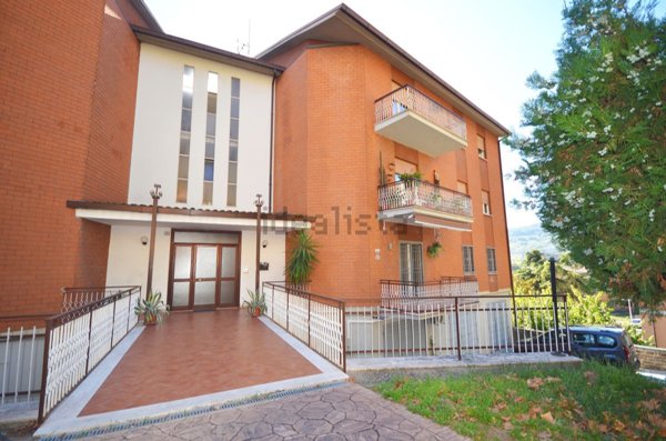 appartamento in vendita ad Orte