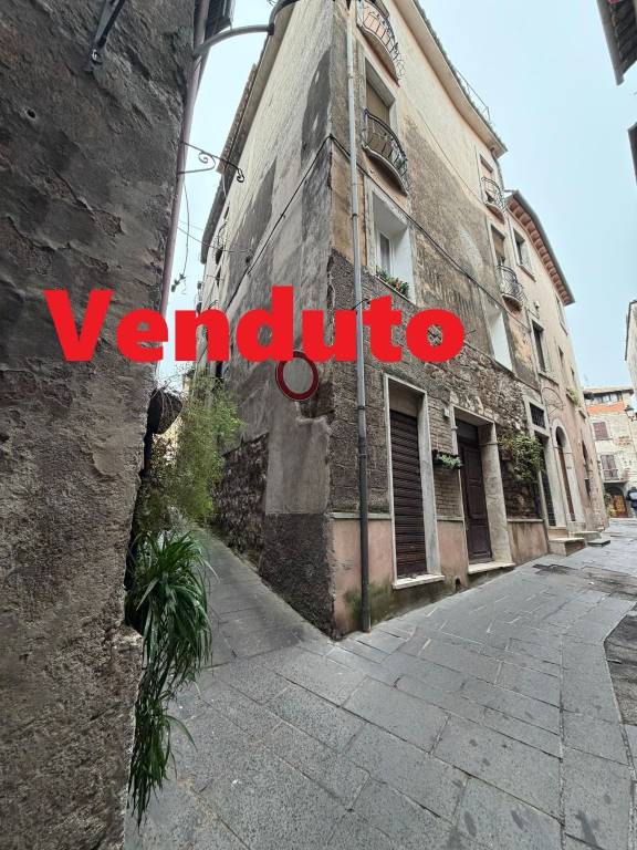 appartamento in vendita ad Orte