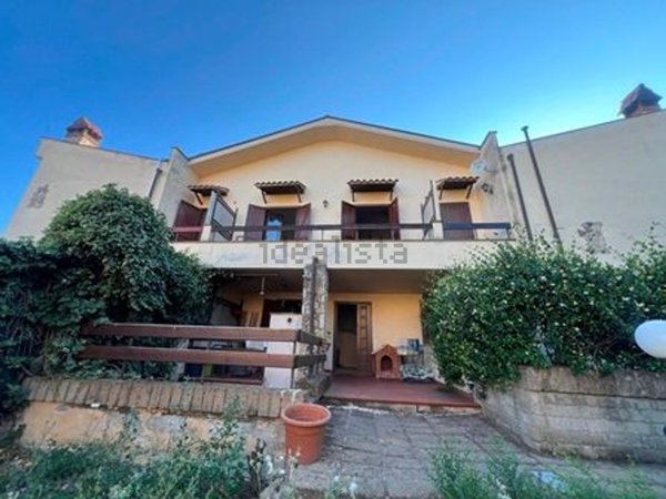 casa indipendente in vendita ad Orte