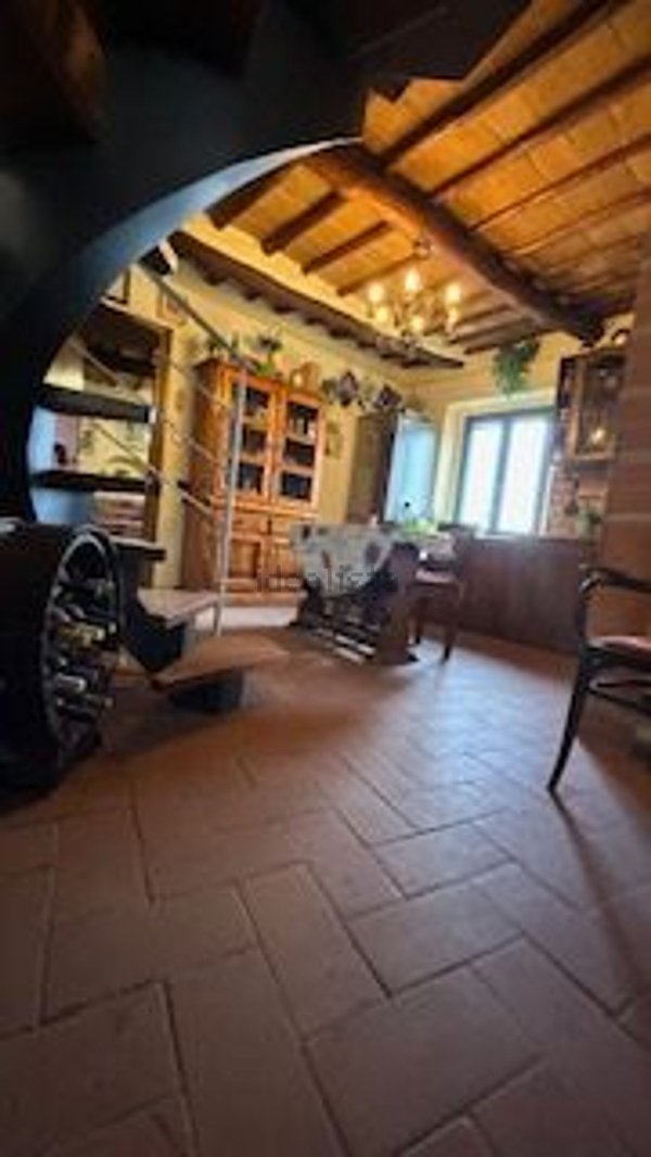 casa indipendente in vendita ad Orte