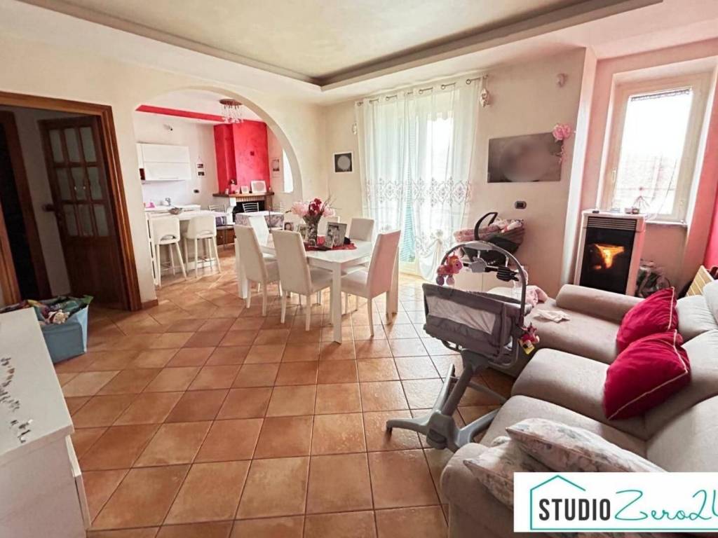 appartamento in vendita ad Orte in zona Orte Scalo