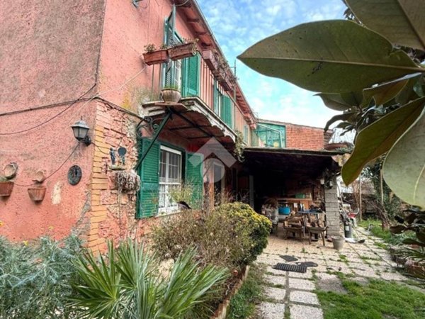 casa indipendente in vendita ad Orte