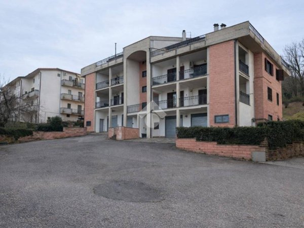 appartamento in vendita ad Orte in zona Orte Scalo