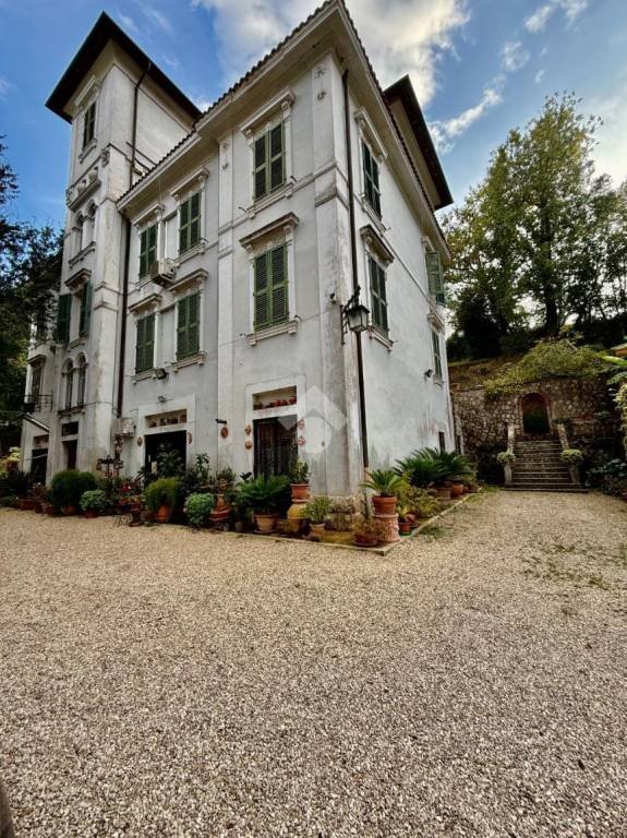 casa indipendente in vendita ad Orte