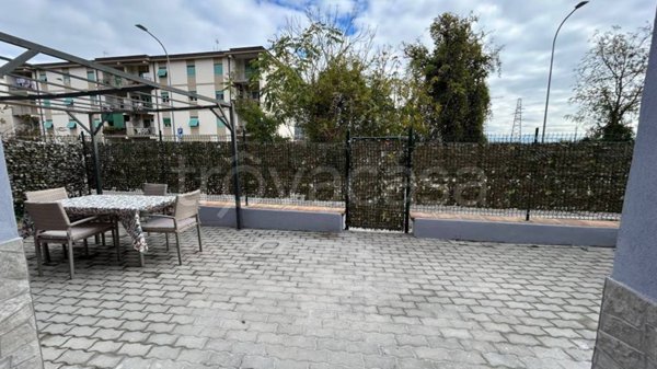 appartamento in vendita ad Orte in zona Orte Scalo